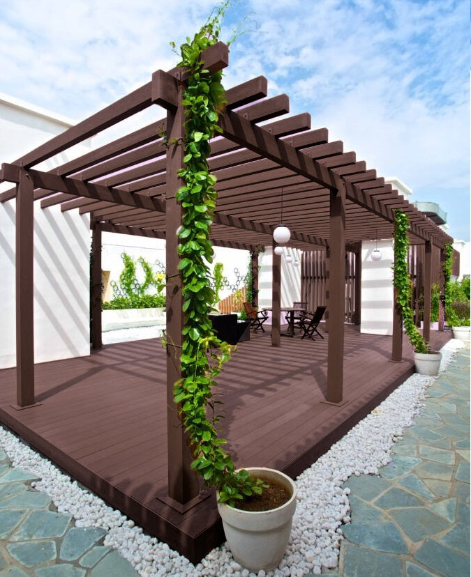 Pérgola WPC Exteriores 4 x 2" Acabado Cedro