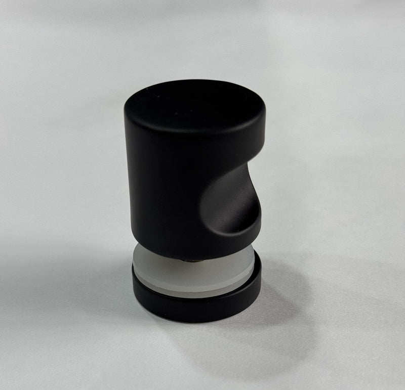 Botón sencillo negro