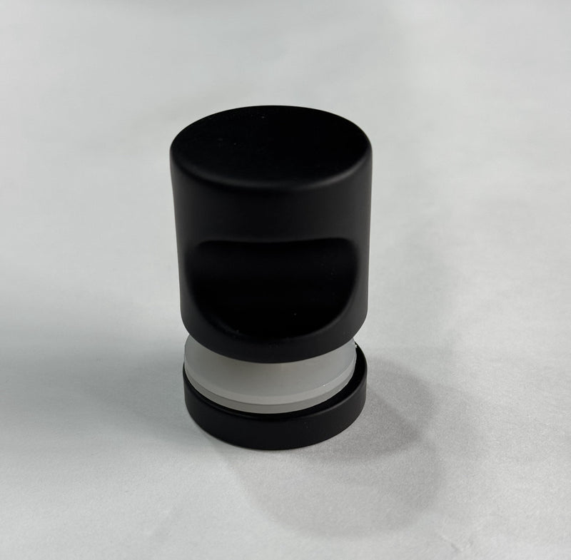 Botón sencillo negro